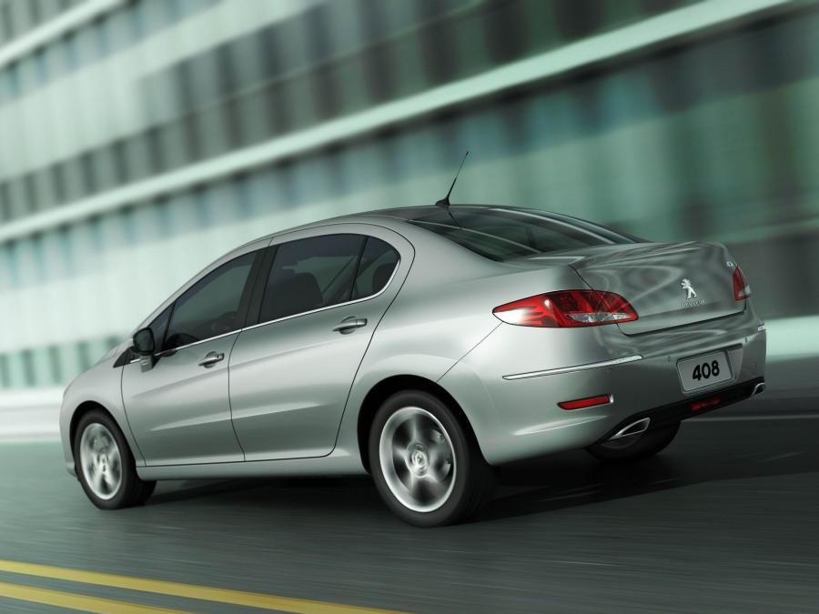  Peugeot 408 2011 года  (BR) (фото 21 из 25)